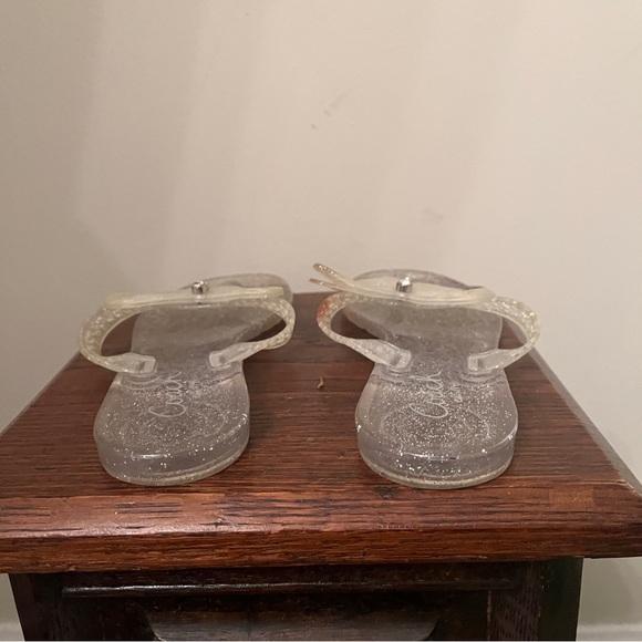 Y2K Coach Silver Sparkle Jelly Butterfly Embellished Flip Flop Sandals - Picture 7 of 8